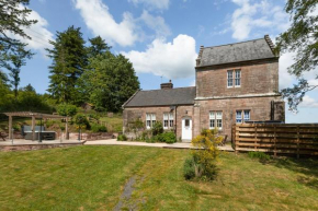 Laundry Cottage: Drumlanrig Castle